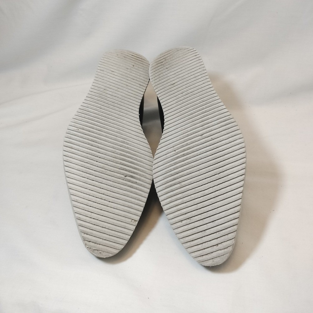 Everlane Street Shoe (Navy Leather Slip-ons) - Picture 8 of 8